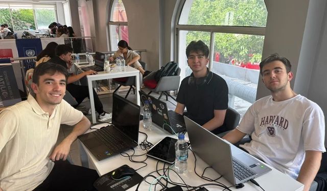 Aydın Fen Lisesi öğrencilerinden ’proje’ başarısı