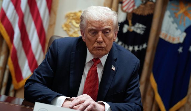 Hürmüz'de sıcak saatler! Trump: İran gemilere en az 4 İHA fırlattı