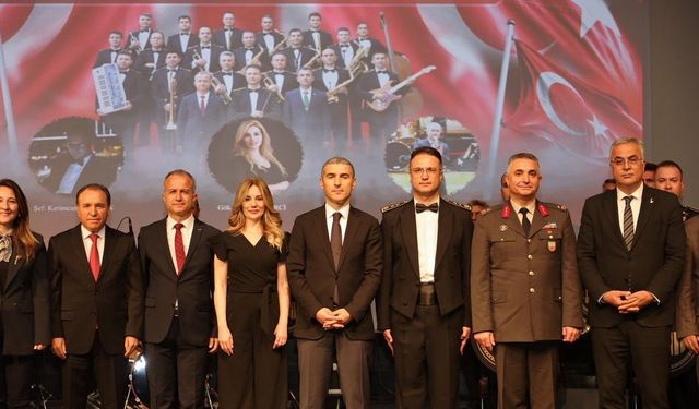 TÜRKAY’ın konseri mest etti