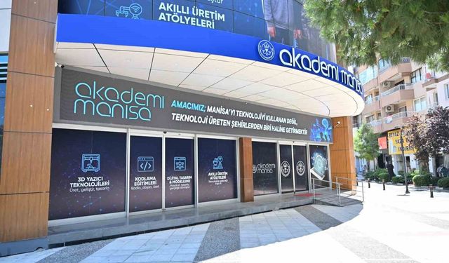 Akademi Manisa’da teknoloji seferberliği
