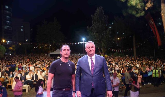 Kıraç konserine binlerce kişi akın etti