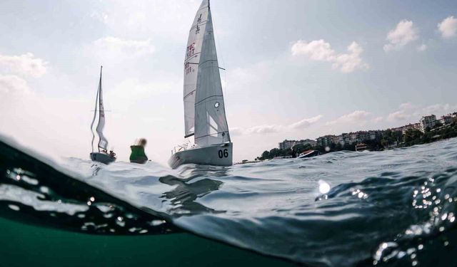 TAYK-Eker Olympos Regatta, J70 Match Race ve Hareketli Salma yarışlarıyla devam ediyor