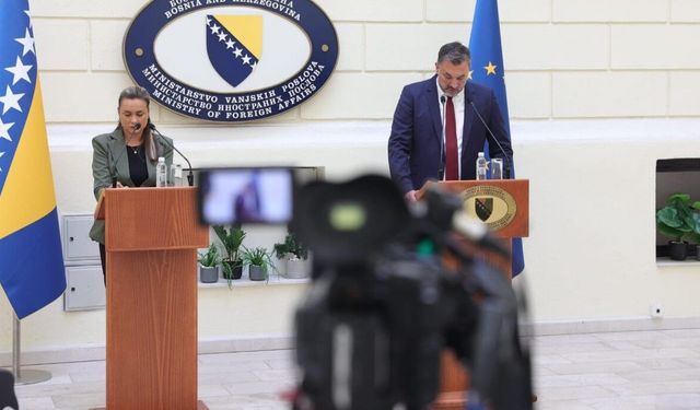 Bosna Hersek Sırbistan ile ilişkileri en alt seviyeye indirme kararı aldı
