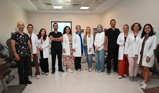 PAÜ Hastanelerinden anlamlı mesaj
