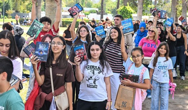 Kültürpark’ta kitap ve yazar buluşmaları sürüyor