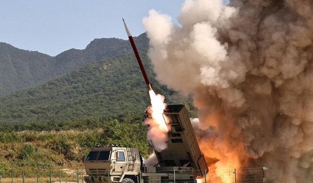 Kuzey Kore, geliştirilmiş çok namlulu roketatar sistemini test etti