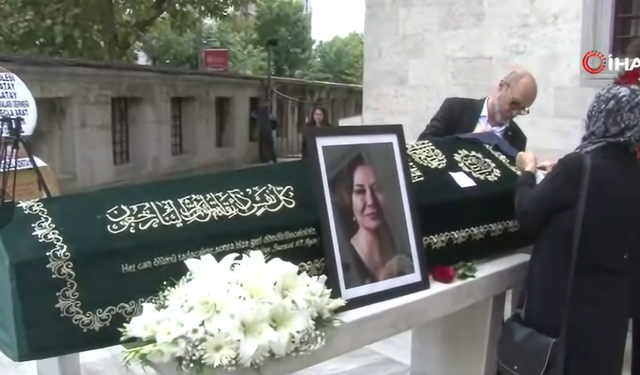 Oyuncu Gülsen Tuncer son yolculuğuna uğurlandı