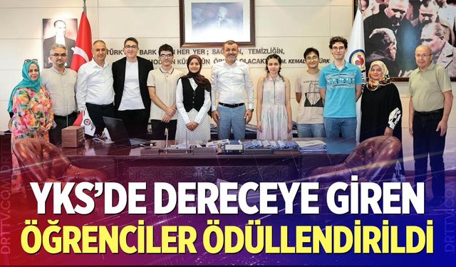 YKS'de dereceye giren öğrenciler ödüllendirildi