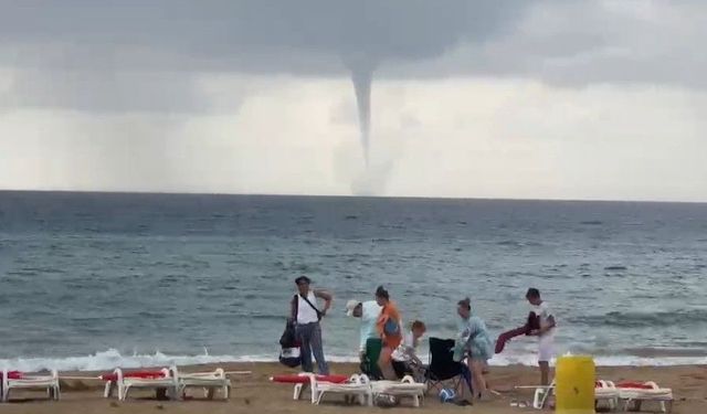 Alanya’da peş peşe üç hortum görüntülendi
