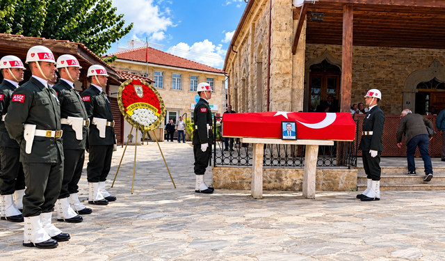 Emekli Astsubay askeri tören ile son yolculuğuna uğurlandı