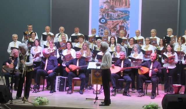 Balıkesir'de Denizli türküleri yankılandı
