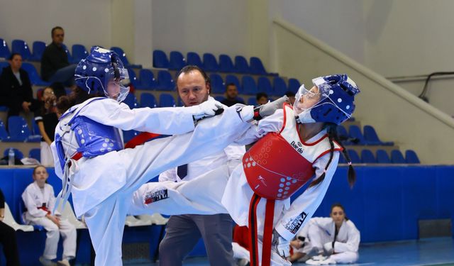 Denizli’de Okul Sporları Taekwondo Heyecanı Yaşandı