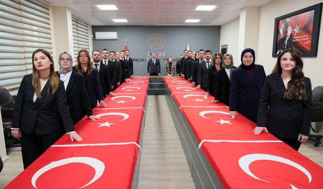 Gençlik Spor İl Müdürlüğünde 43 personel kadroya geçti