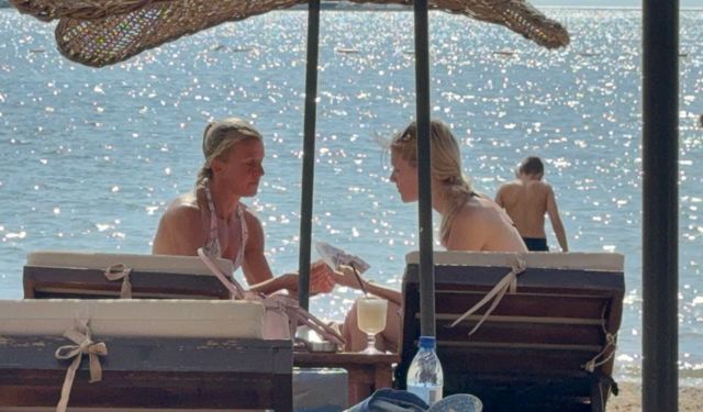 Sıcak havayı gören denize akın etti