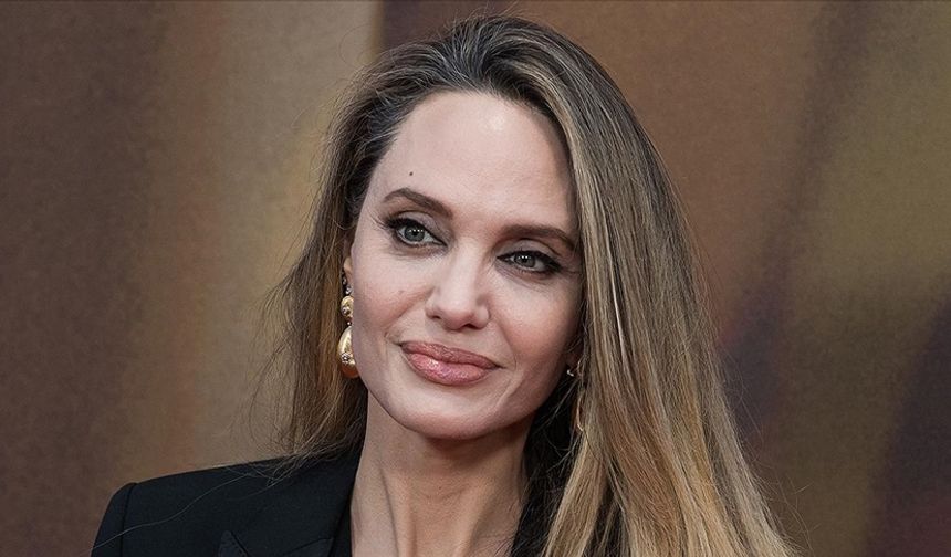 ABD'li oyuncu Angelina Jolie'den "Gazze, toplu mezara dönüştü" paylaşımı