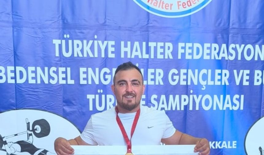 PAÜ’lü sporcu engelleri şampiyonlukla aştı