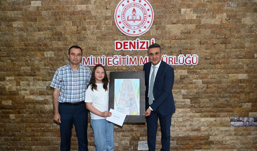 “1 Kural, 1 Ömür” Yarışmalarında Dereceye Giren Öğrenciler Ödüllendirildi