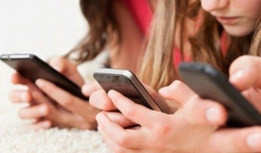 Bot hesaplar yanlış yönlendiriyor
