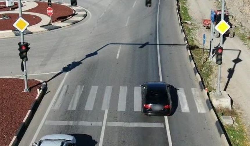 Burdur'da polisten trafik denetimi