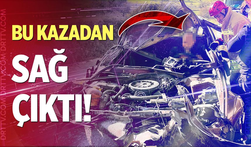 Manisa'da akıl almaz kaza! Tıra çarpıp hurdaya dönen otomobil sürücü...