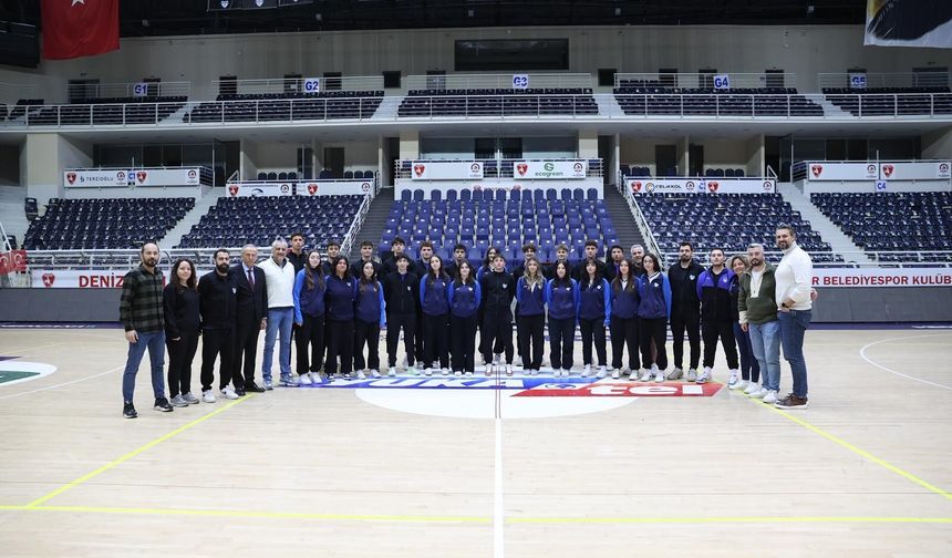 Merkezefendi Belediyesi Gençlik ve Spor Kulübü’nde şampiyona heyecanı