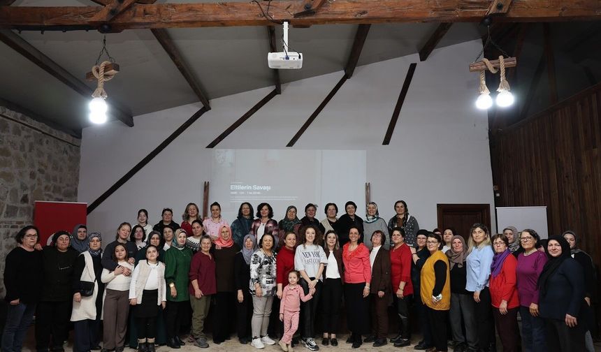 Çivril Belediyesi'nden, 8 Mart Dünya Kadınlar Günü etkinliği...
