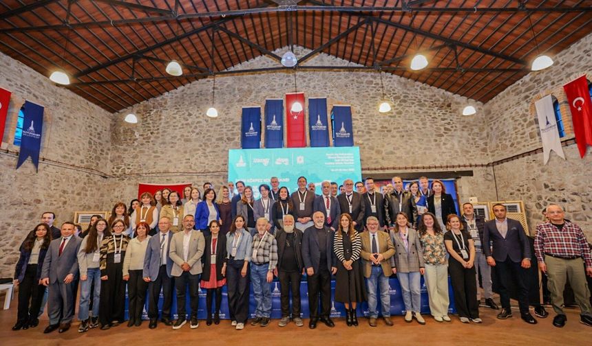 Bilim insanları Körfez'in geleceğini konuştu