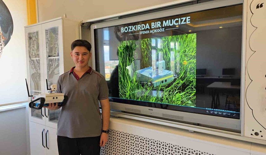 Annesi tasarımlarına ’zımbırtı’ demişti ama...