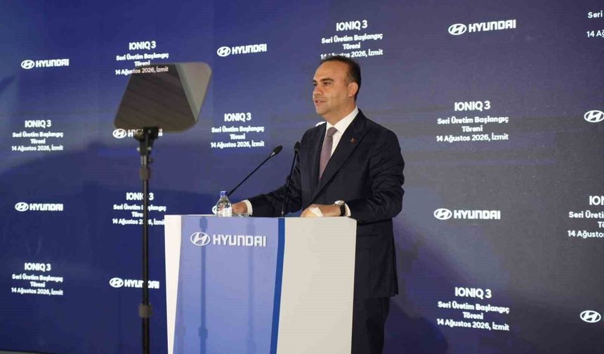Bakan Kacır: "İhracatımızı 36 milyar dolardan 278 milyar dolara çıkardık"