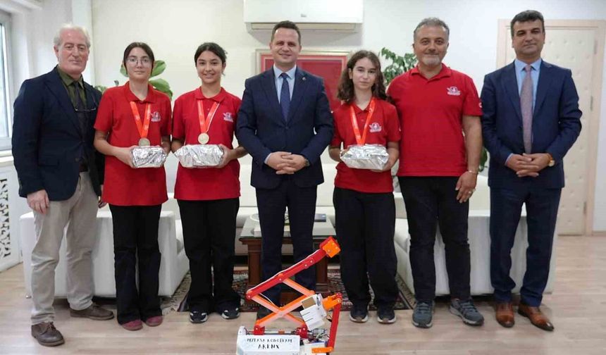 Muğla’nın robot şampiyonları gururlandırdı