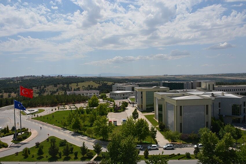 Uşak Üniversitesi