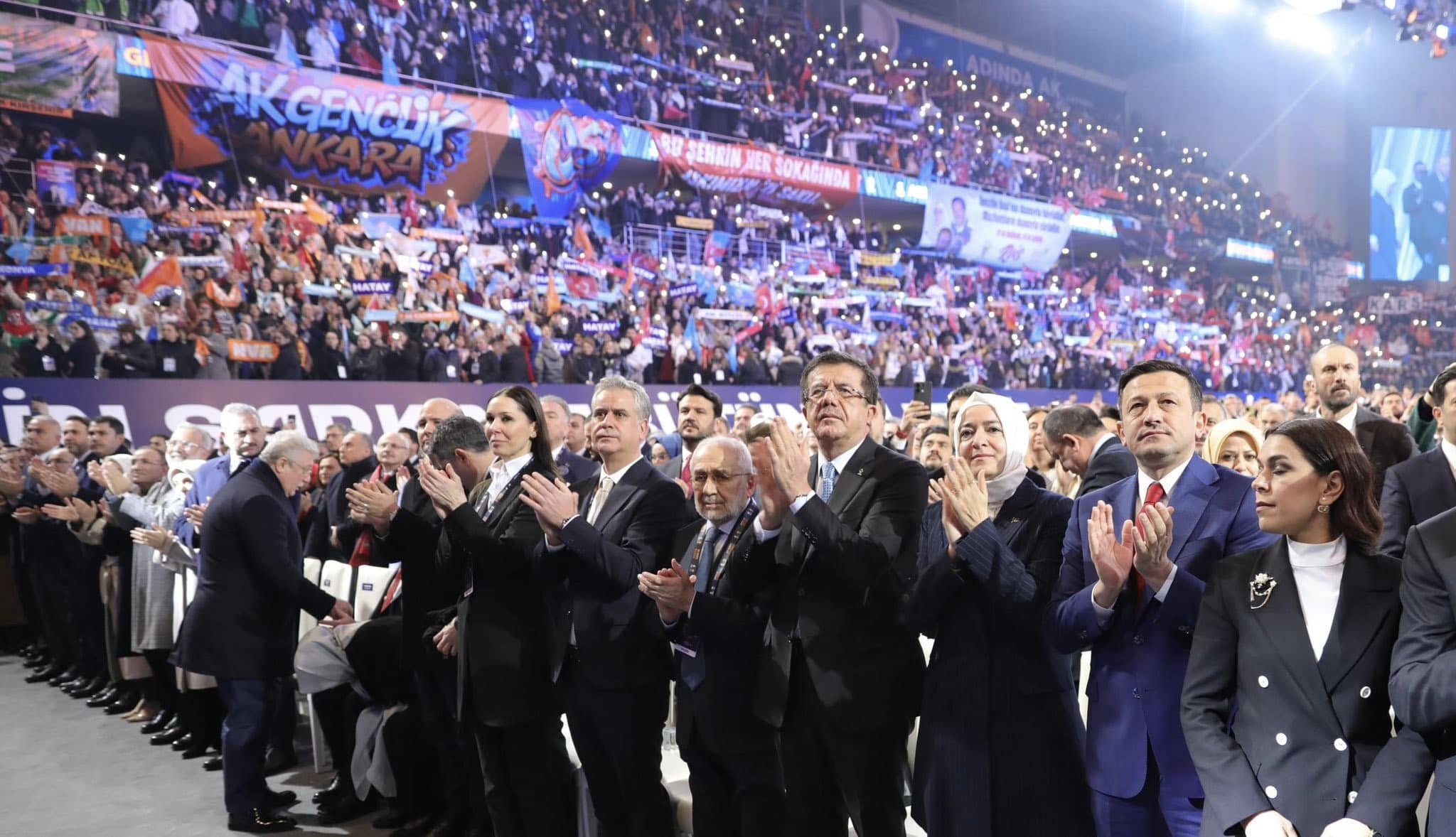 480838772 1214060260078160 300654175681744004 N