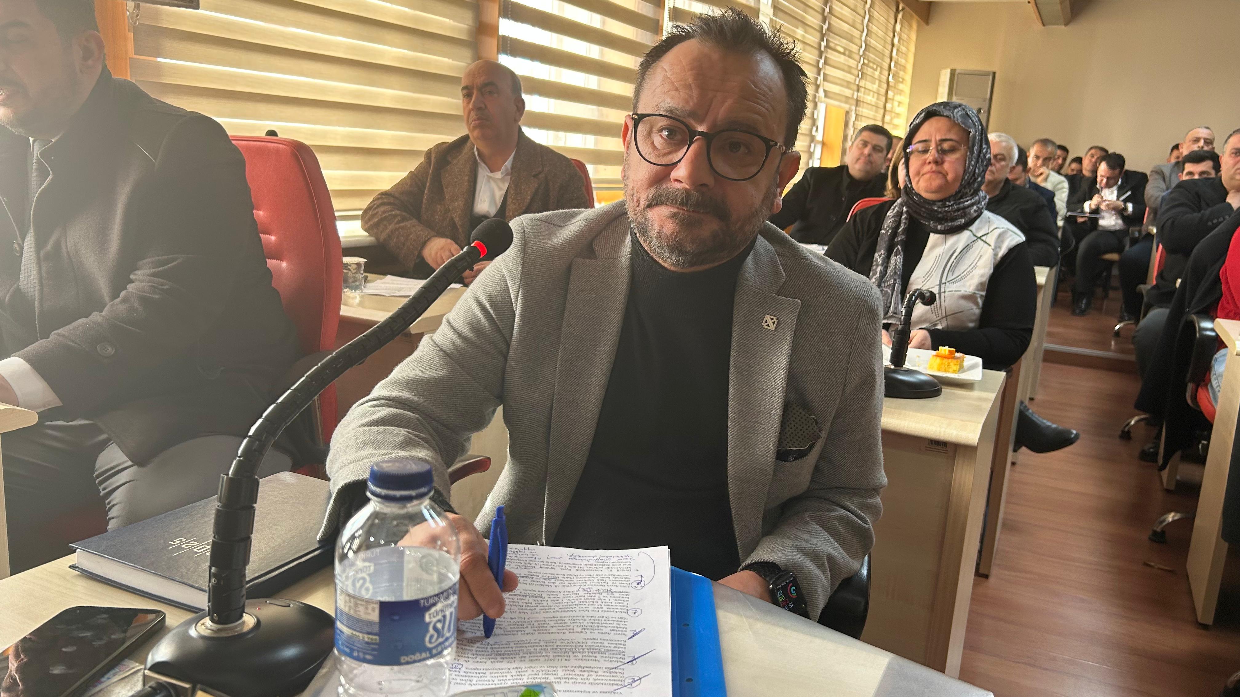 M E R K E Z E F E N D İ2