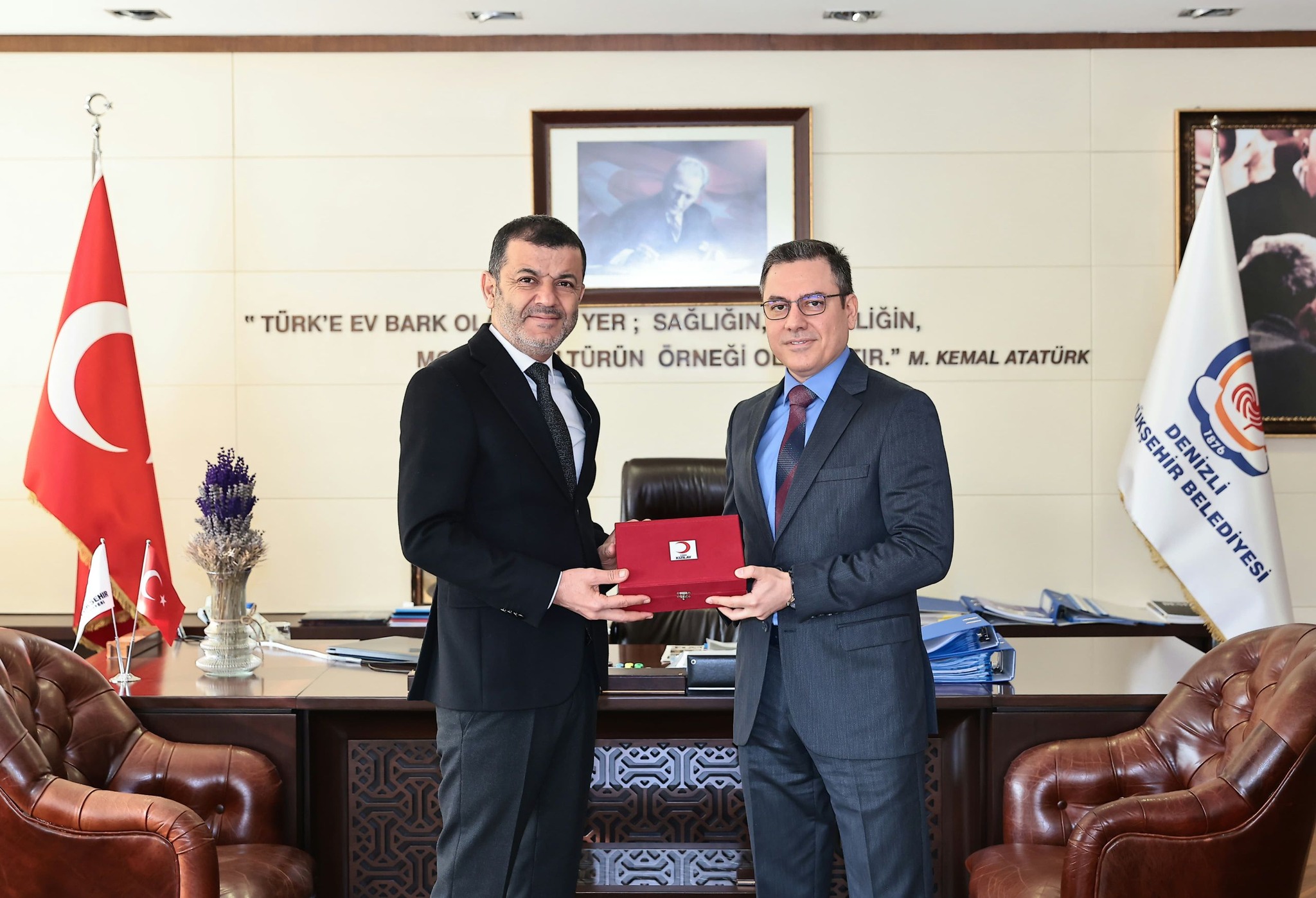 Denizli Haber Kızılay Aracı (2)