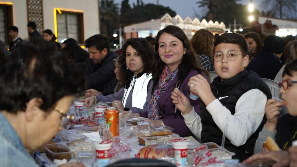 Manisa Iftar3