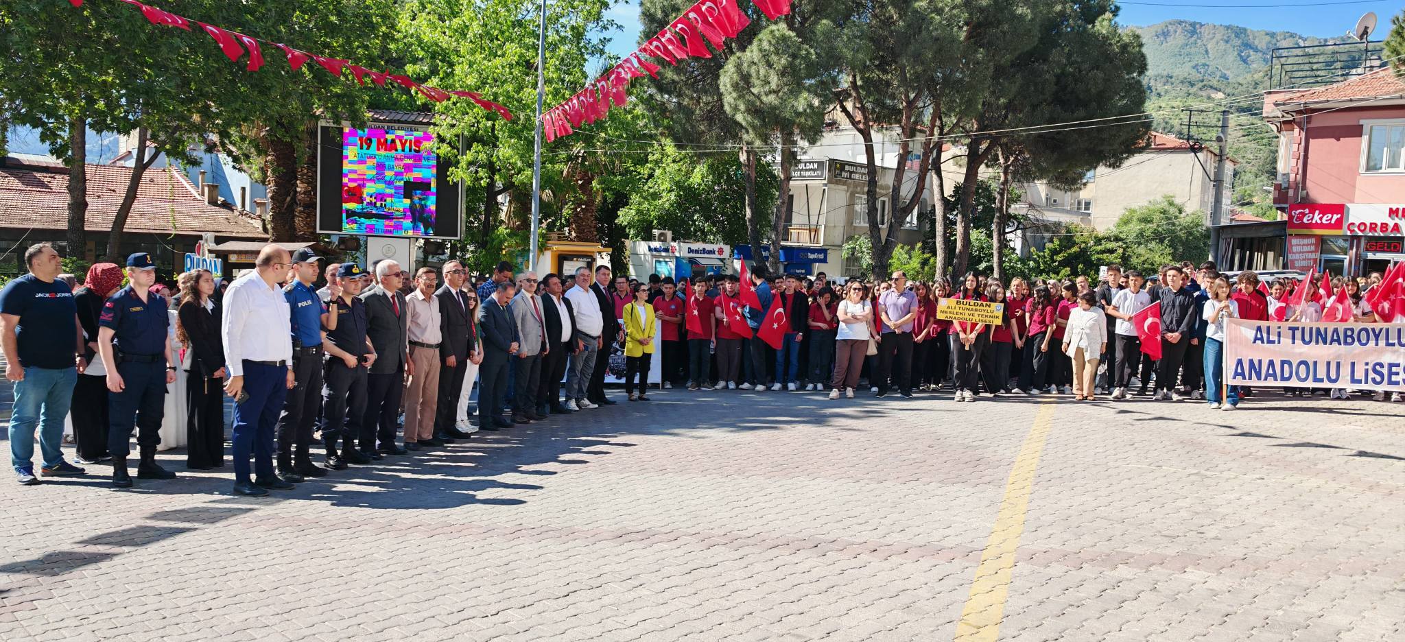 Denizli Haber Buldan 19 Mayıs (3)