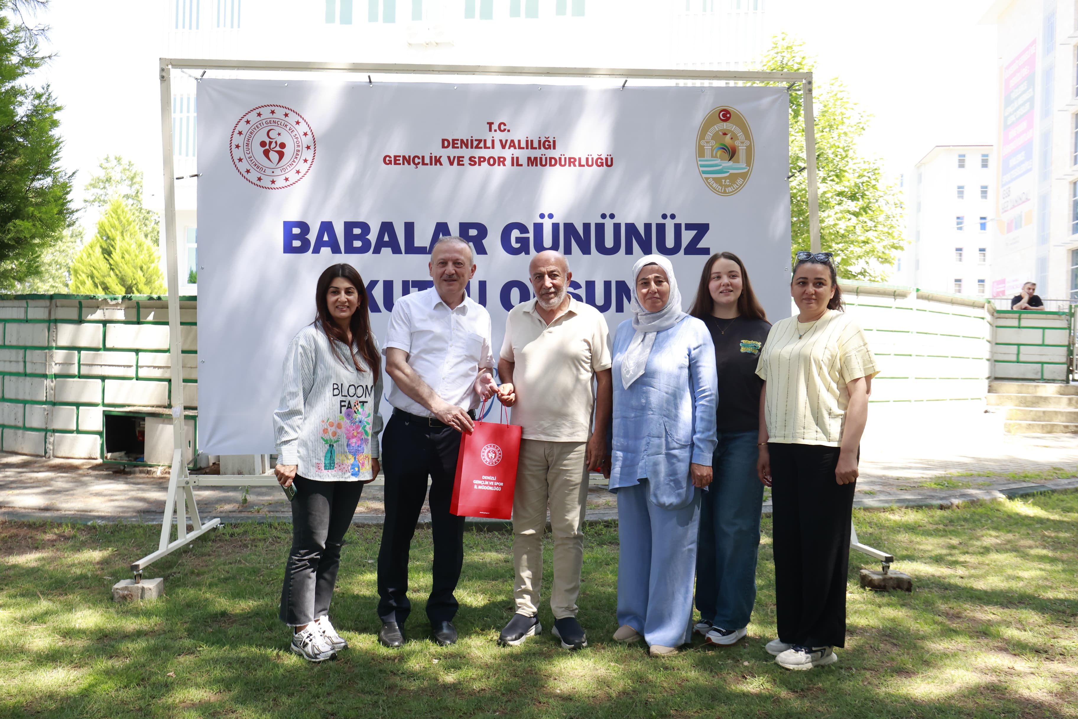 Denizli Haber Babalar Günü.jpg (3)