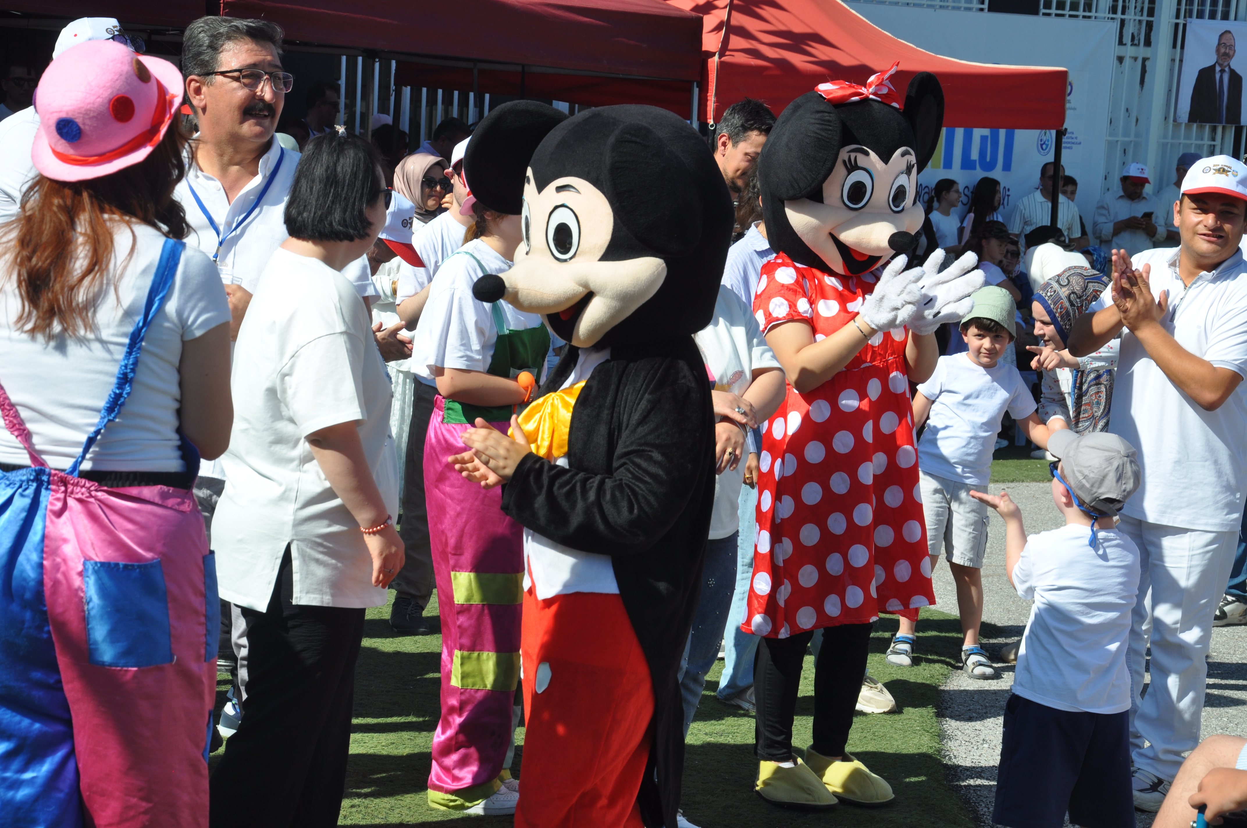 A A 20250707 38492097 38492094 K U T A H Y A D A D O W N F E S T E T K I N L I G I D U Z E N L E N D I