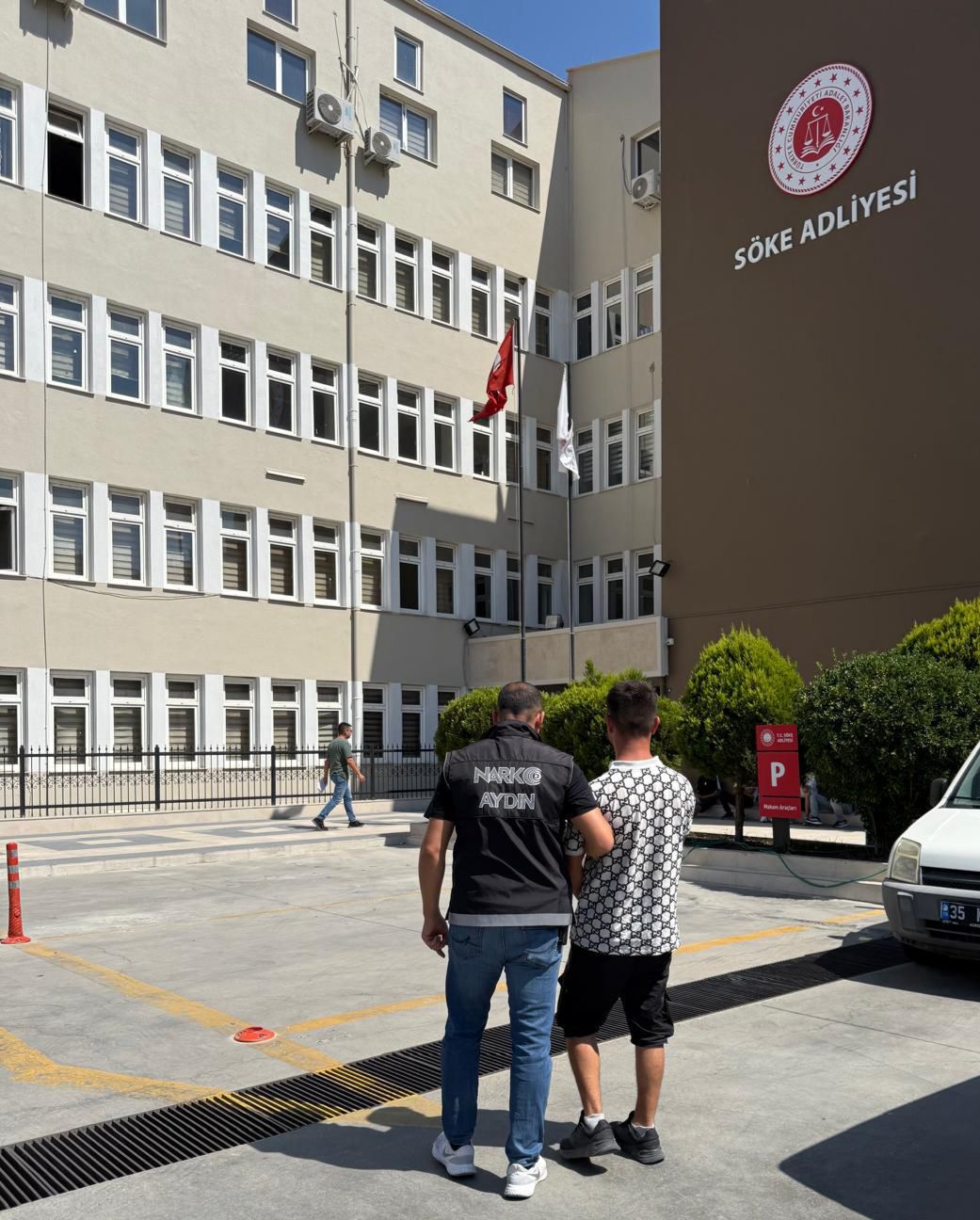 A A 20250724 38647367 38647366 A Y D I N D A U Y U S T U R U C U O P E R A S Y O N U N D A 1 Z A N L I T U T U K L A N D I