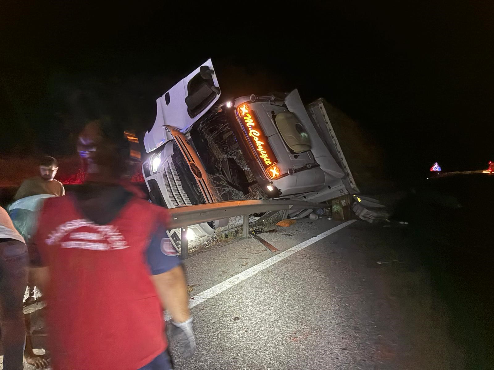 Denizli Haber Tır Kazası (2)