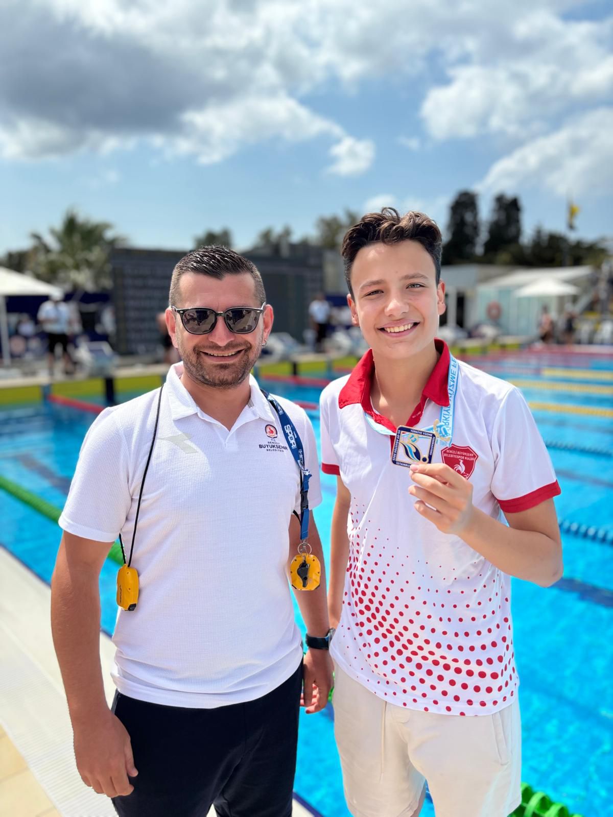 Denizli Haber Altın Kulaç (1)