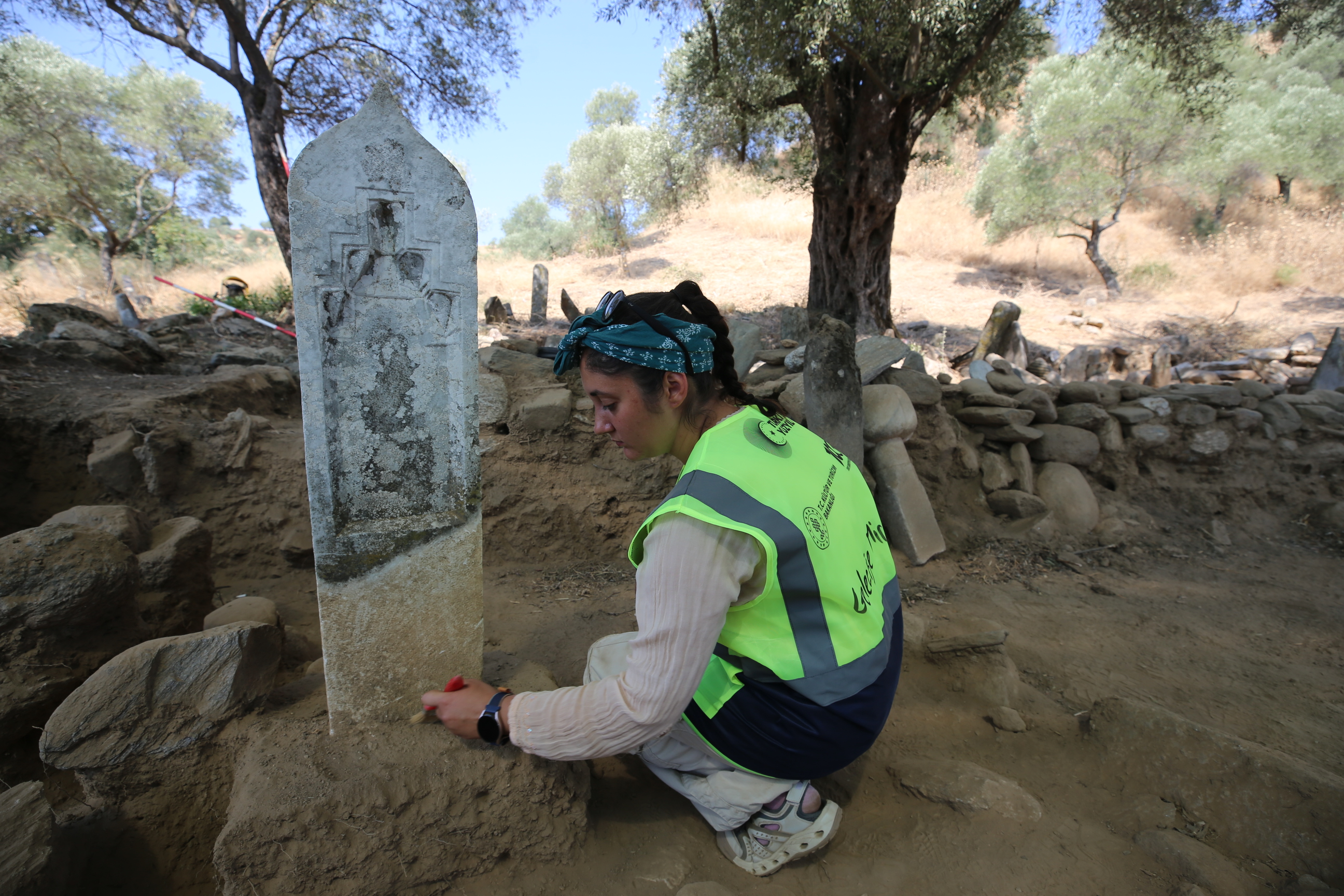 Denizli Haber Aydinda Bozyurt Horasan Mezarligindaki Kazilar Bati Anadoludaki Turk Tarihine Isik Tutuyor (2)