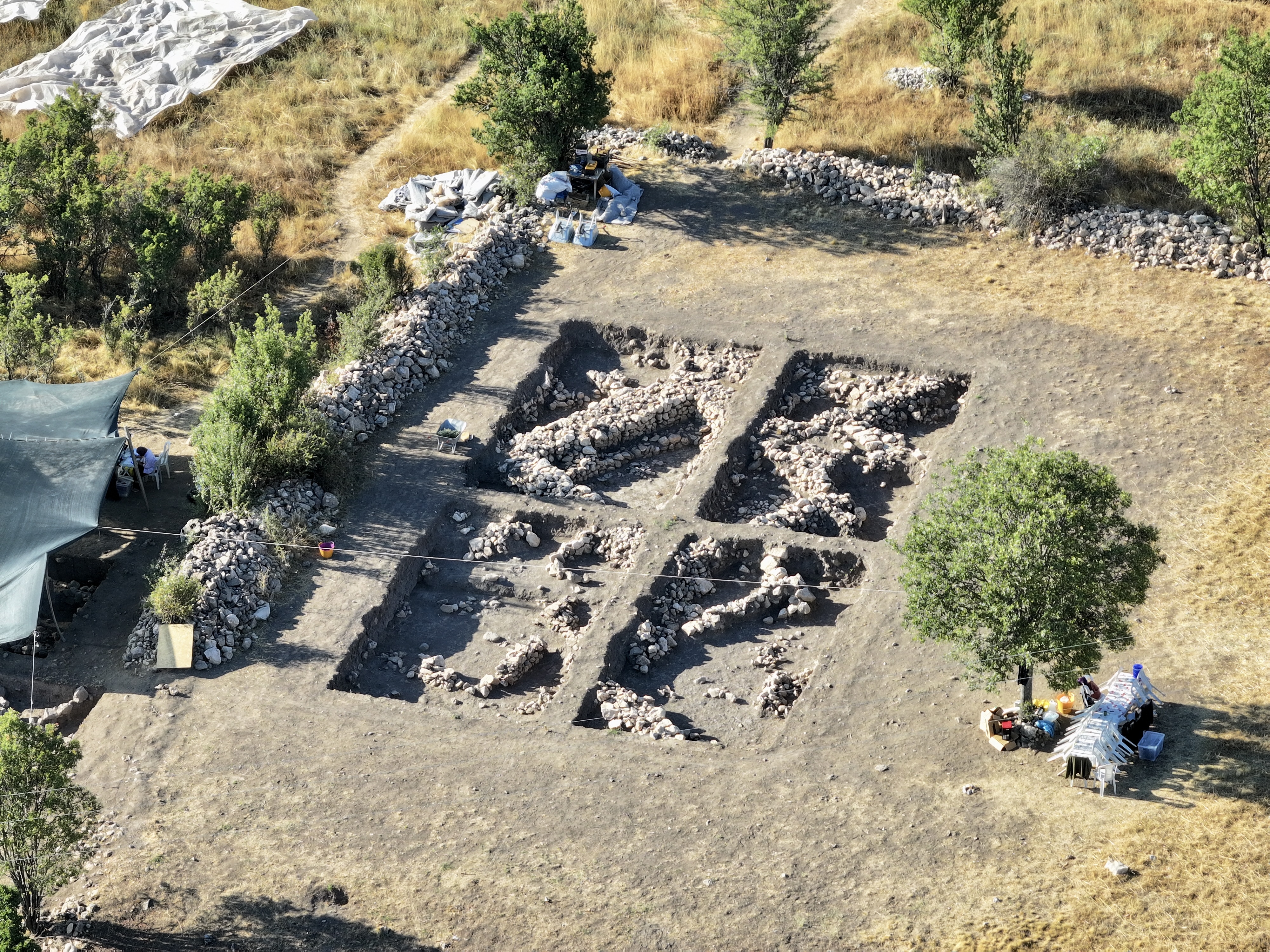 Denizli Haber Caltilar Hoyukteki Kazi Calismasi 5300 Yil Oncesi Yasama Isik Tutuyor (6)-1