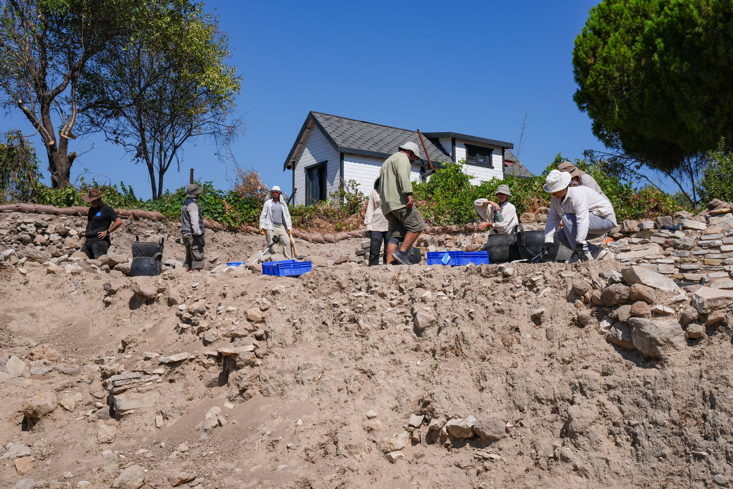 Denizli Haber Dalgic Arkeologlar Su Altinda 7 Bin Yillik Limanda Yeni Kesifler Icin Calisiyor (4)