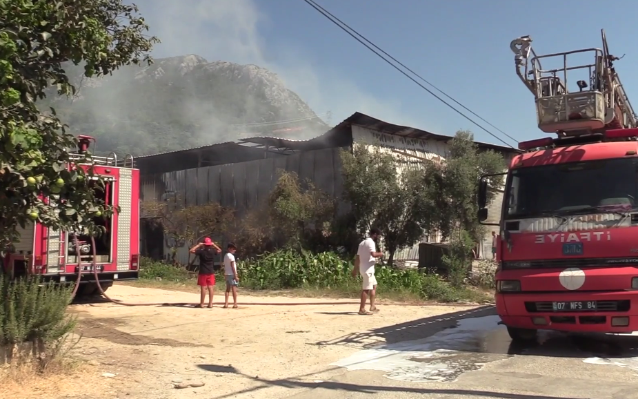 Denizli Haber Mobilya Yangın