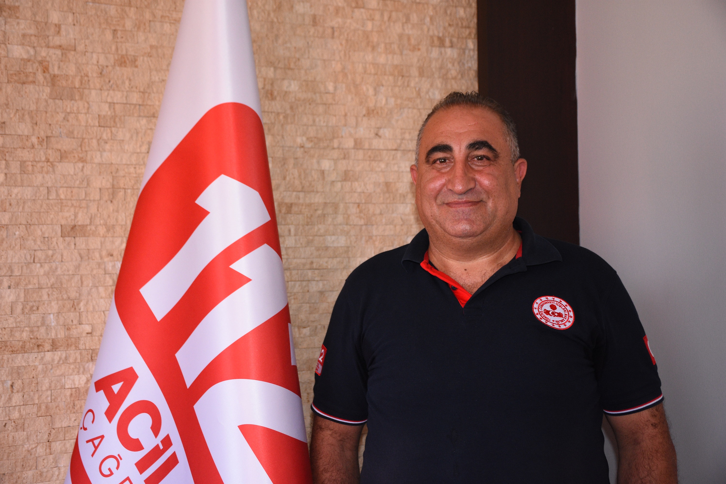 Denizli Haber Oglunun Bogazina Findik Kacan Anneyi Telefonda Yardim Istedigi 112 Calisani Sakinlestirdi (5)