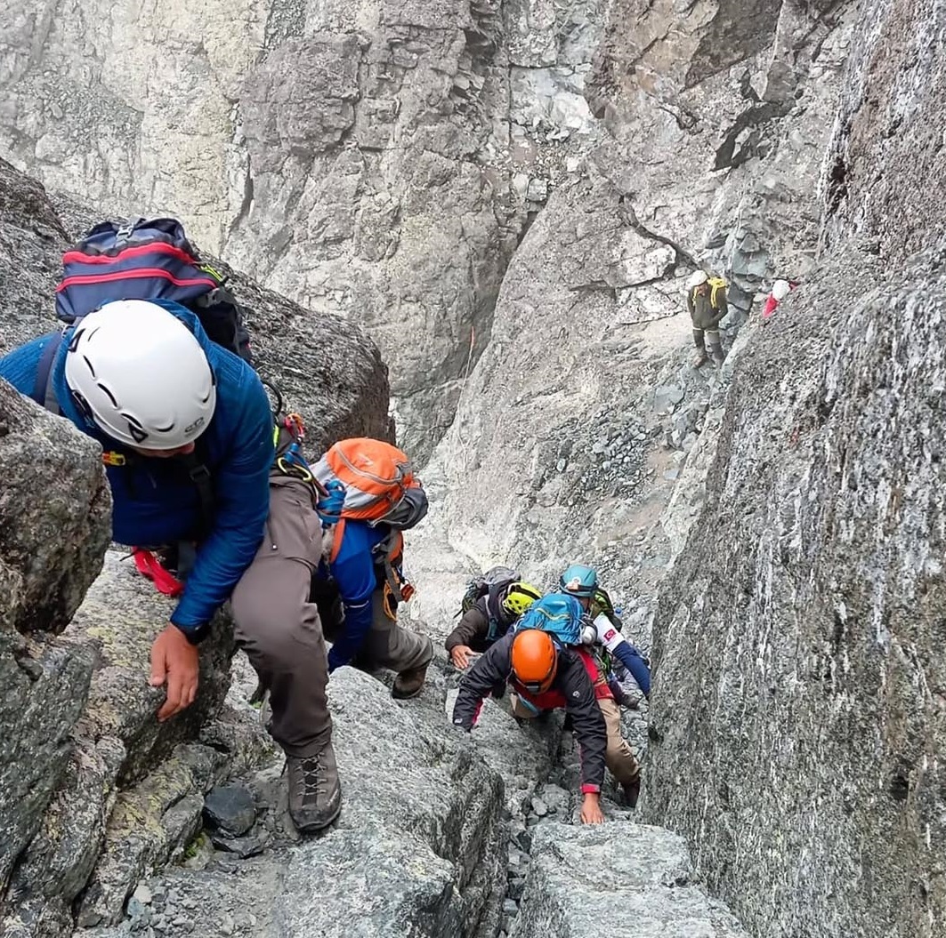 Deni̇zli̇ Haber Pakdoss