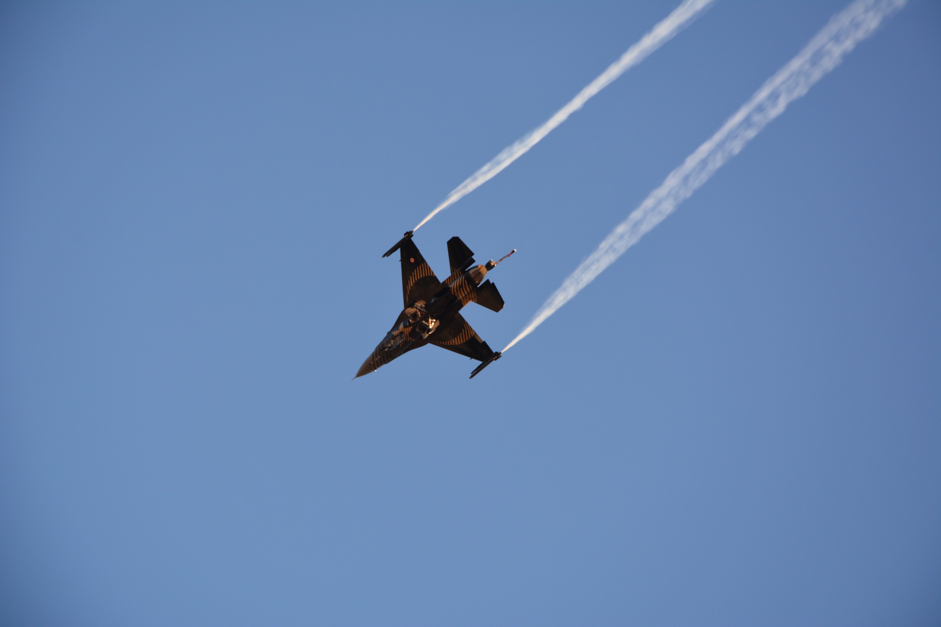 Denizli Haber Soloturk Manisanin Demirci Ilcesinde Kurtulus Festivali Icin Prova Ucusu Yapti (2)