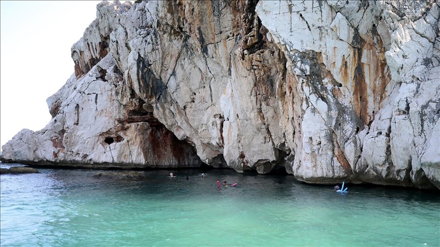 Denizli Haber Turkuaz Sularında Saklı