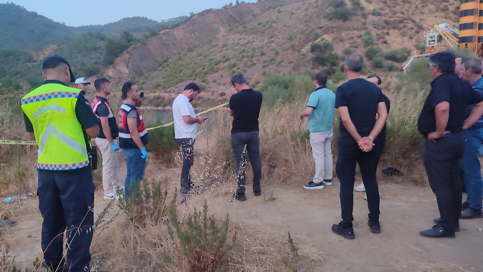 Denizli Haberizmirde 15 Yasindaki Cocuk Baraj Golunde Boguldu (1)